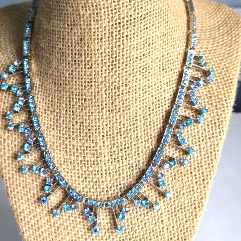 Elegant Blue Crystal Necklace